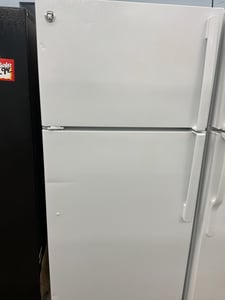 Top mount white refrigerator - $429.00 - GE-RF-0000288