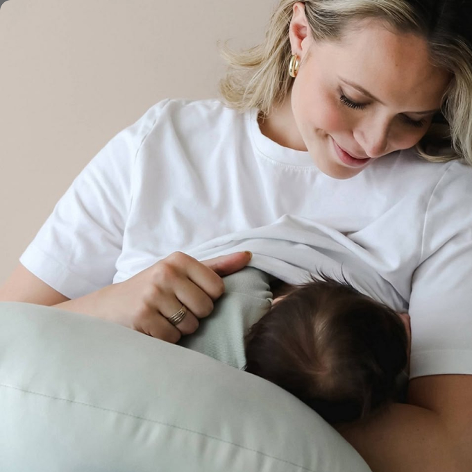 A modern business website template showcasing services and contact information.