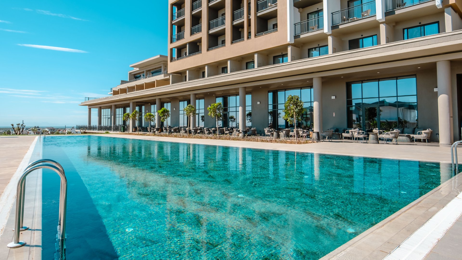 A Pleasant Break Under the Aegean Sun