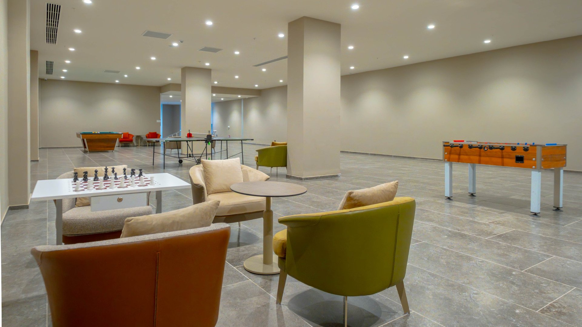 The Meeting Point of Pleasant Moments