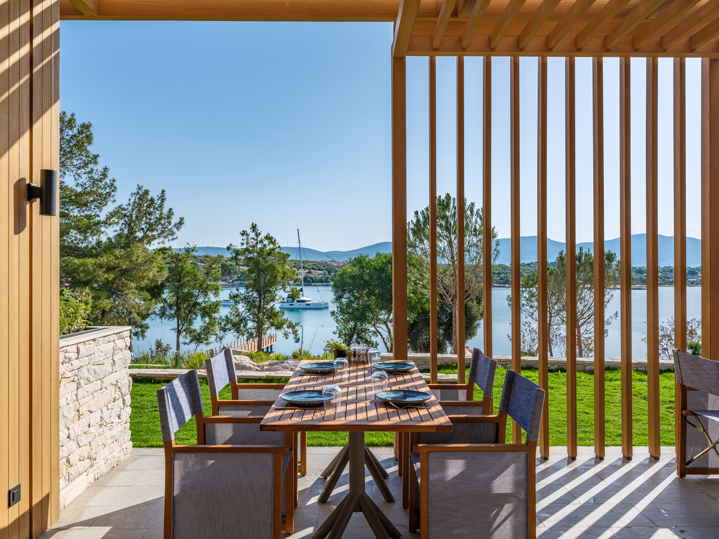 Mansion Restoran Füzyon Ege Mutfağı (+16)