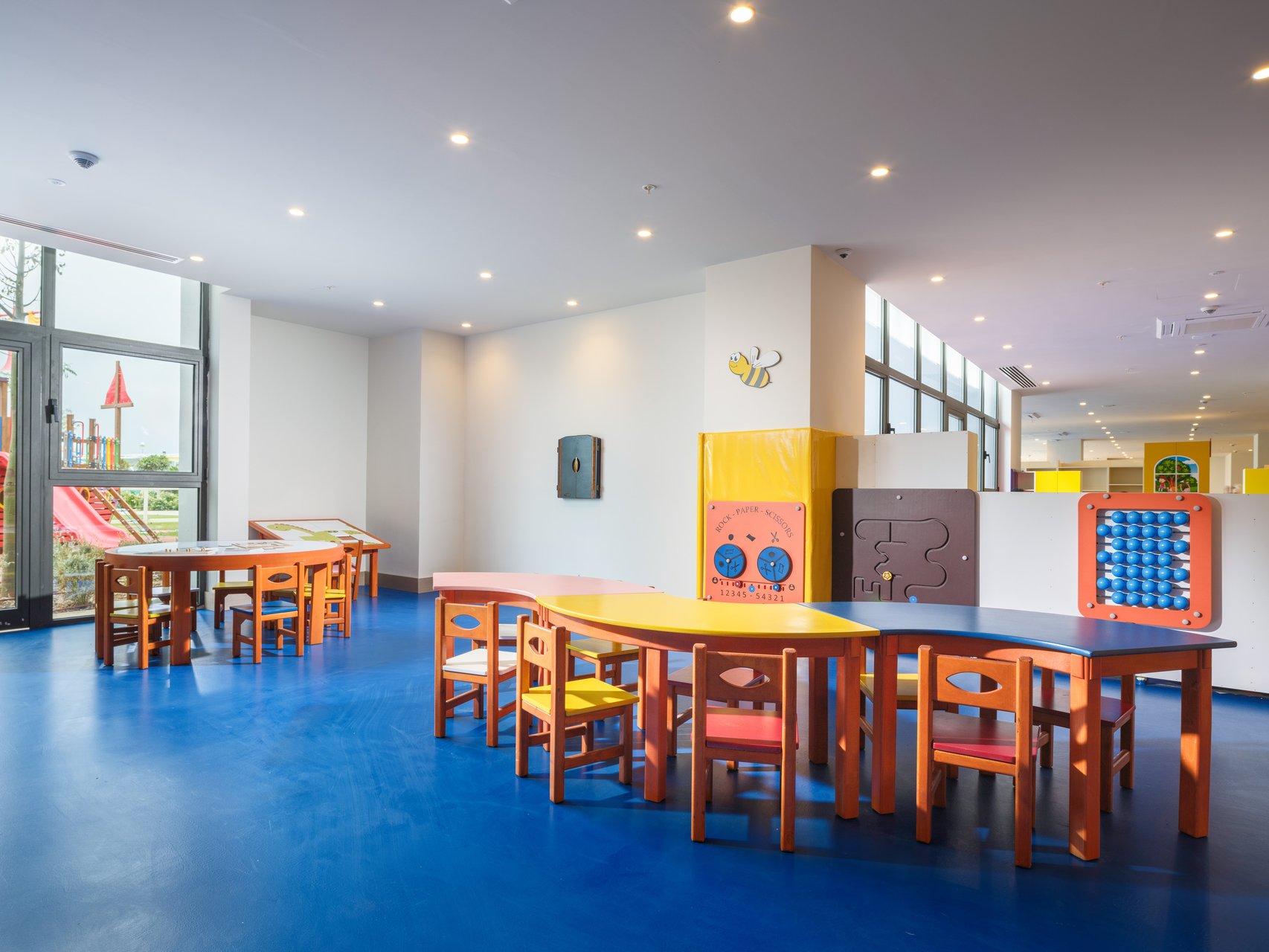 Kids Club Slider
