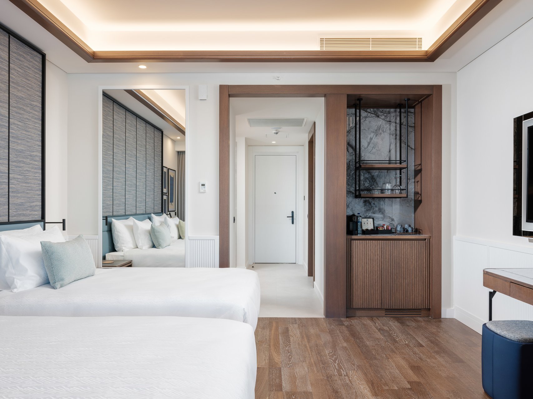Deluxe Deniz Tarafı Swim-up Oda