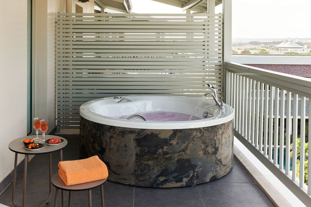 Penthouse Suite Turkish Bath & Jacuzzi