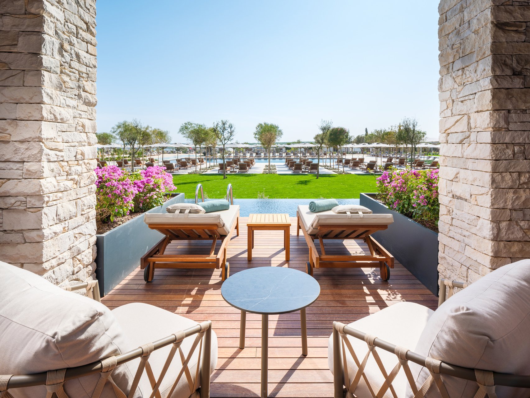 Deluxe Deniz Tarafı Aile Süit - Swim-up
