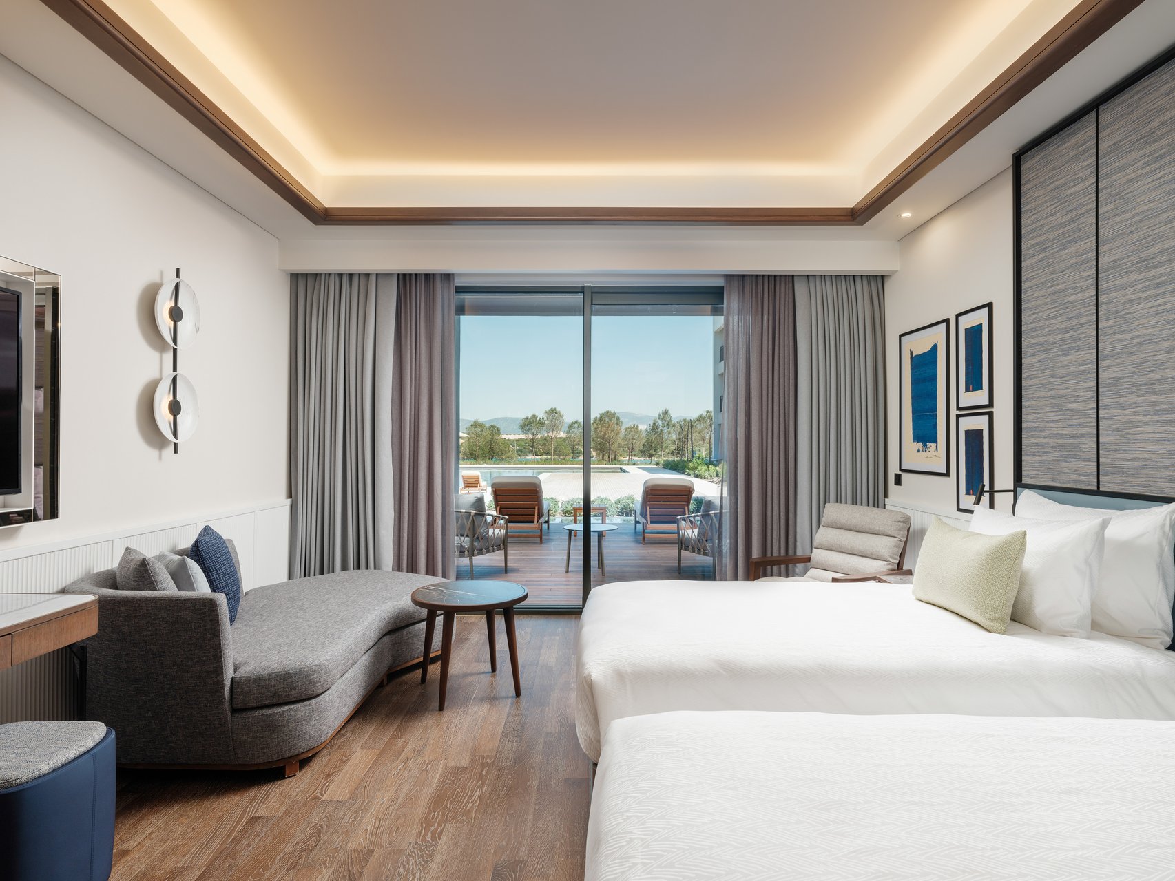 Deluxe Deniz Tarafı Swim-up Oda