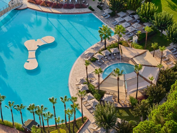 Lara Barut CollectionGallery