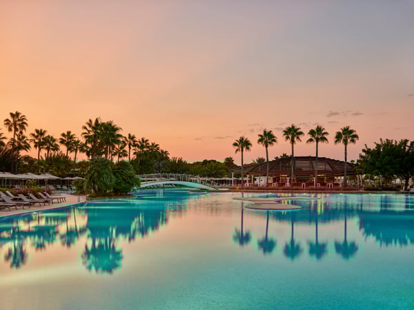 Lara Barut CollectionGallery