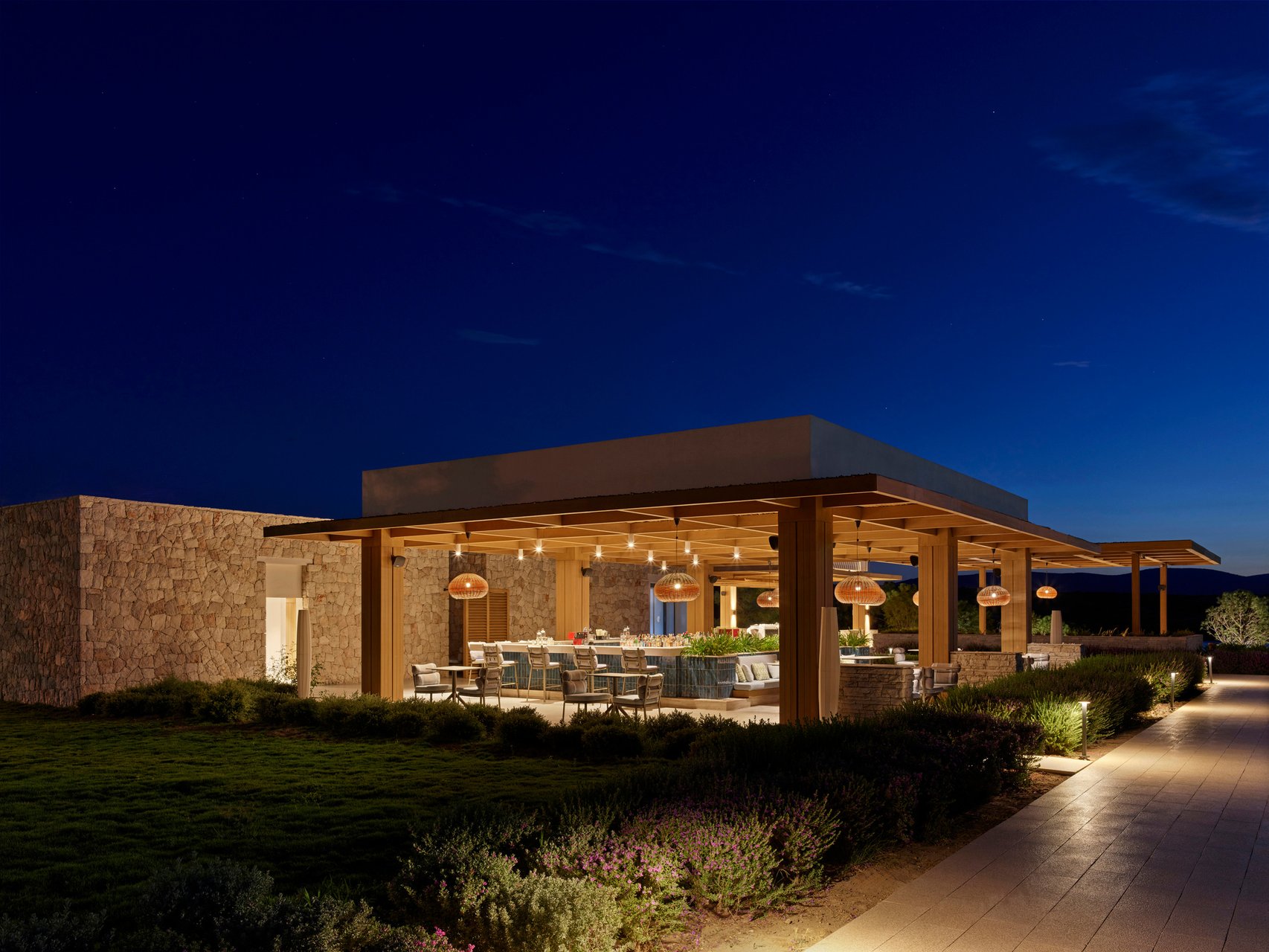 Adult Pool Bar (+16)