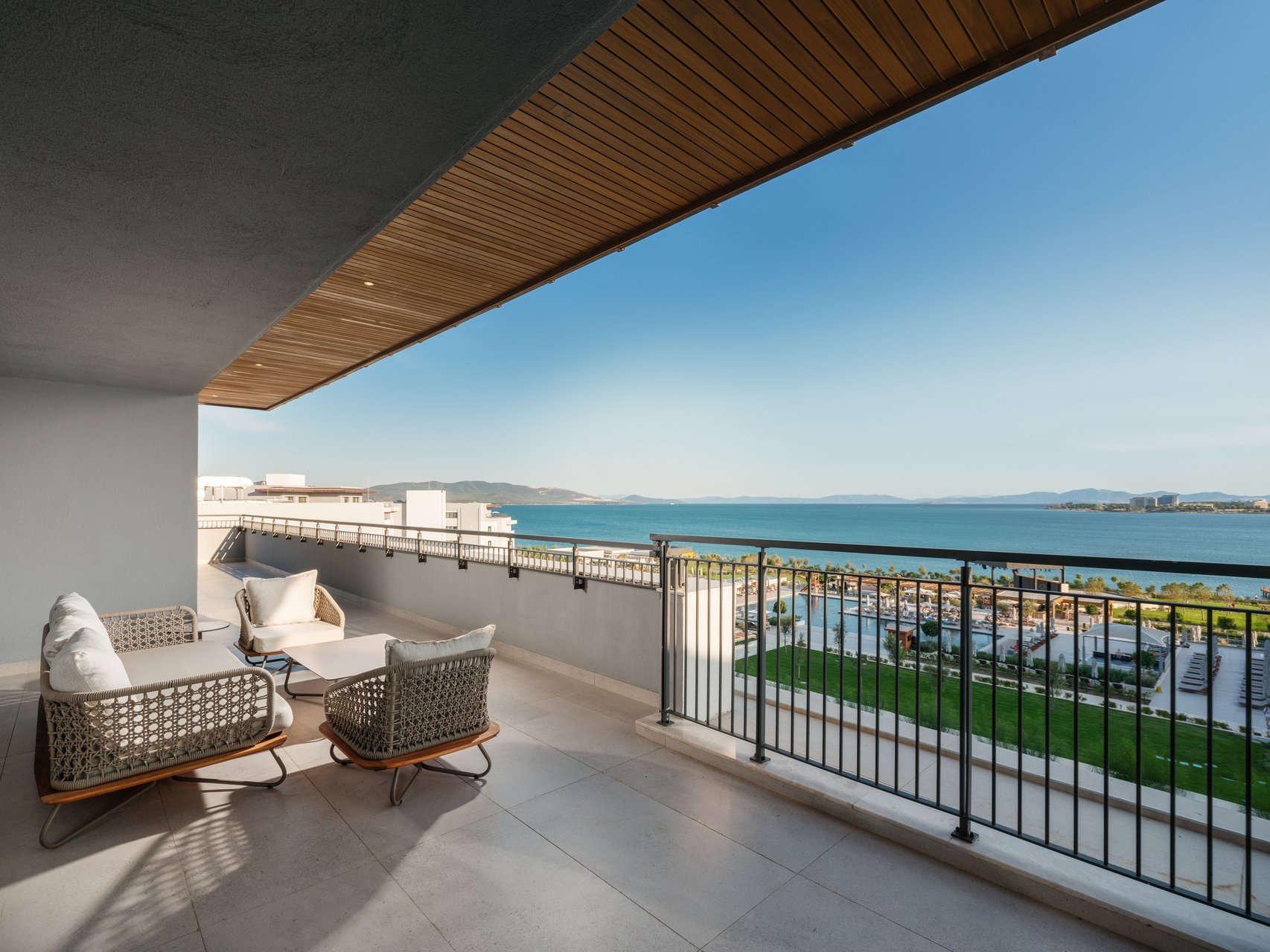 Präsidentensuite mit 3 Schlafzimmern und privatem Pool - Meerblick