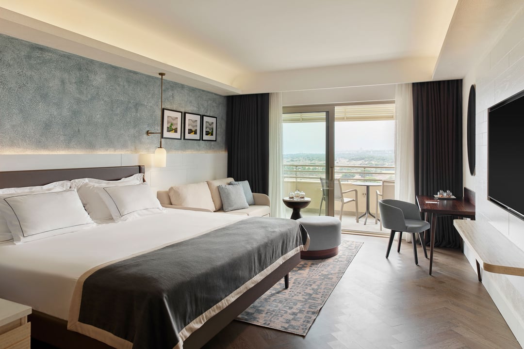 Deluxe Zimmer mit Teilweisem Meer- und Poolblick