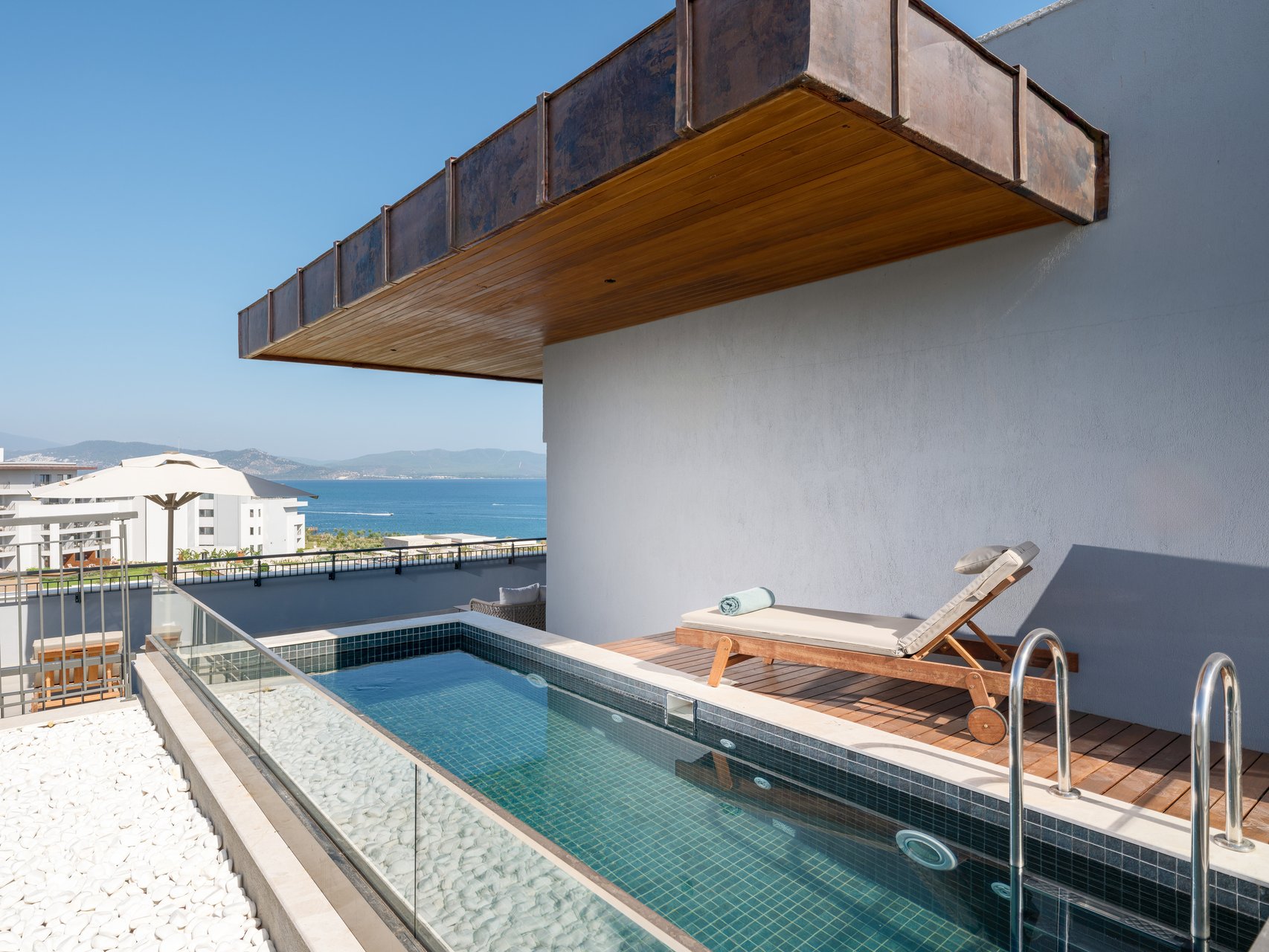 Penthouse Süit 2 Yatak Odalı, Özel Havuzlu - Deniz Manzaralı