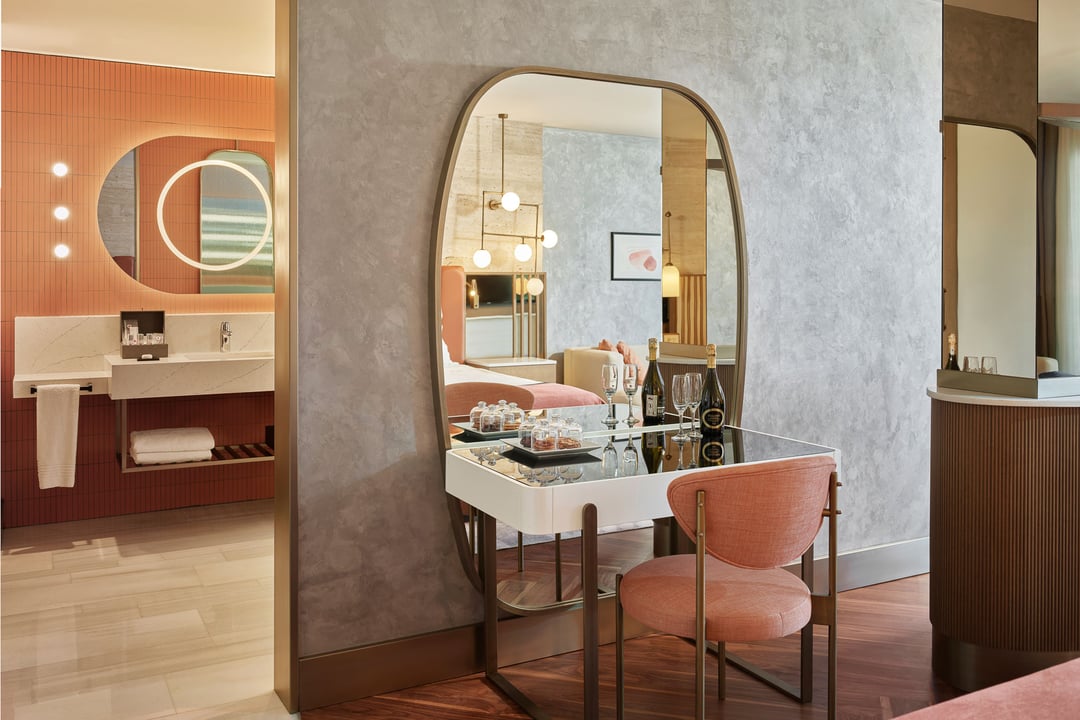 Penthouse Suite Turkish Bath & Jacuzzi