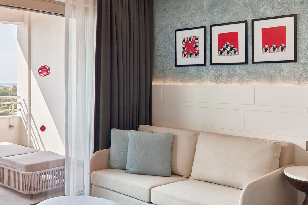 Deluxe Room Direct Sea View