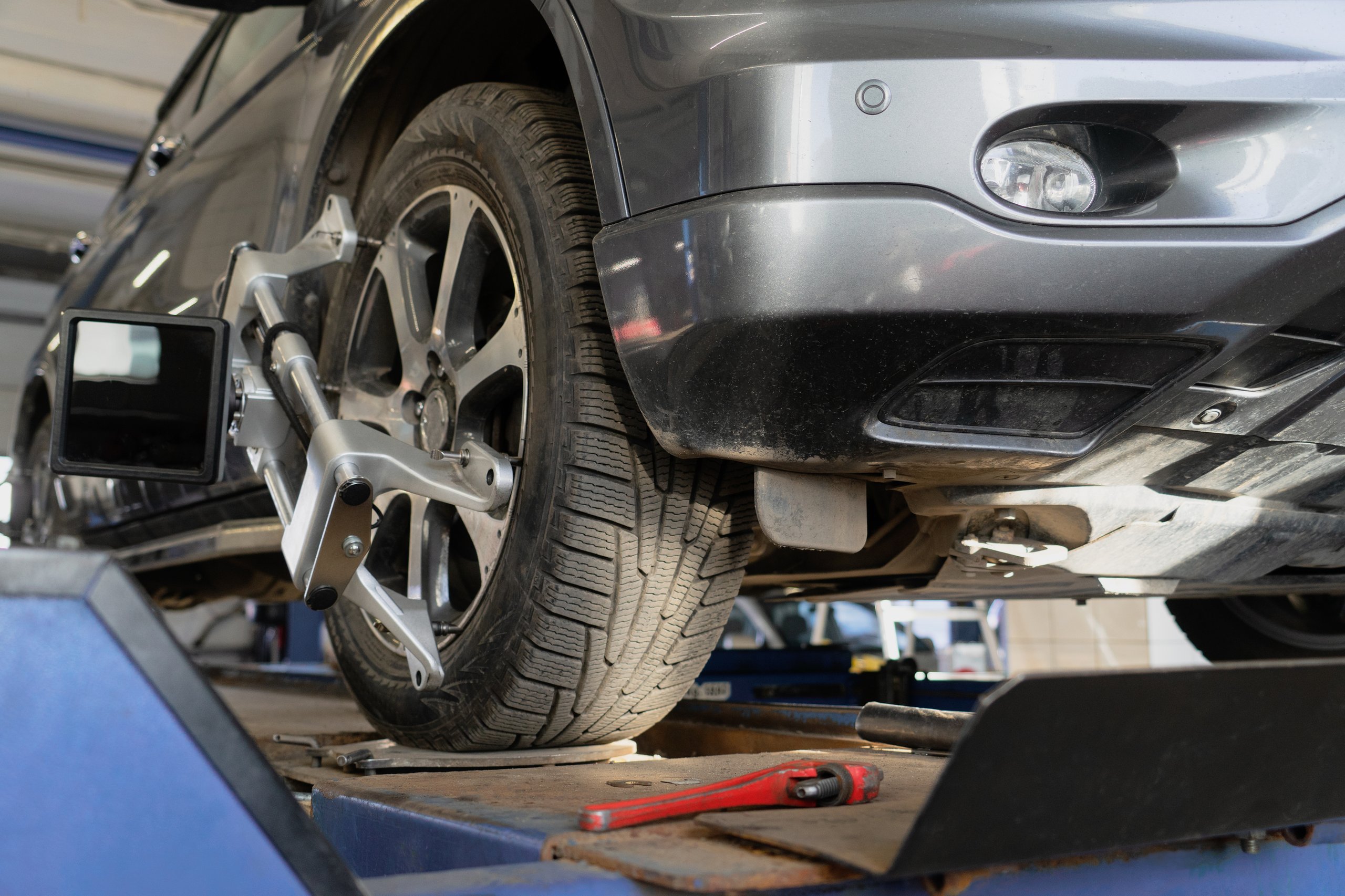 Wheel Alignment and Tire Balancing: What Every Driver Should Know