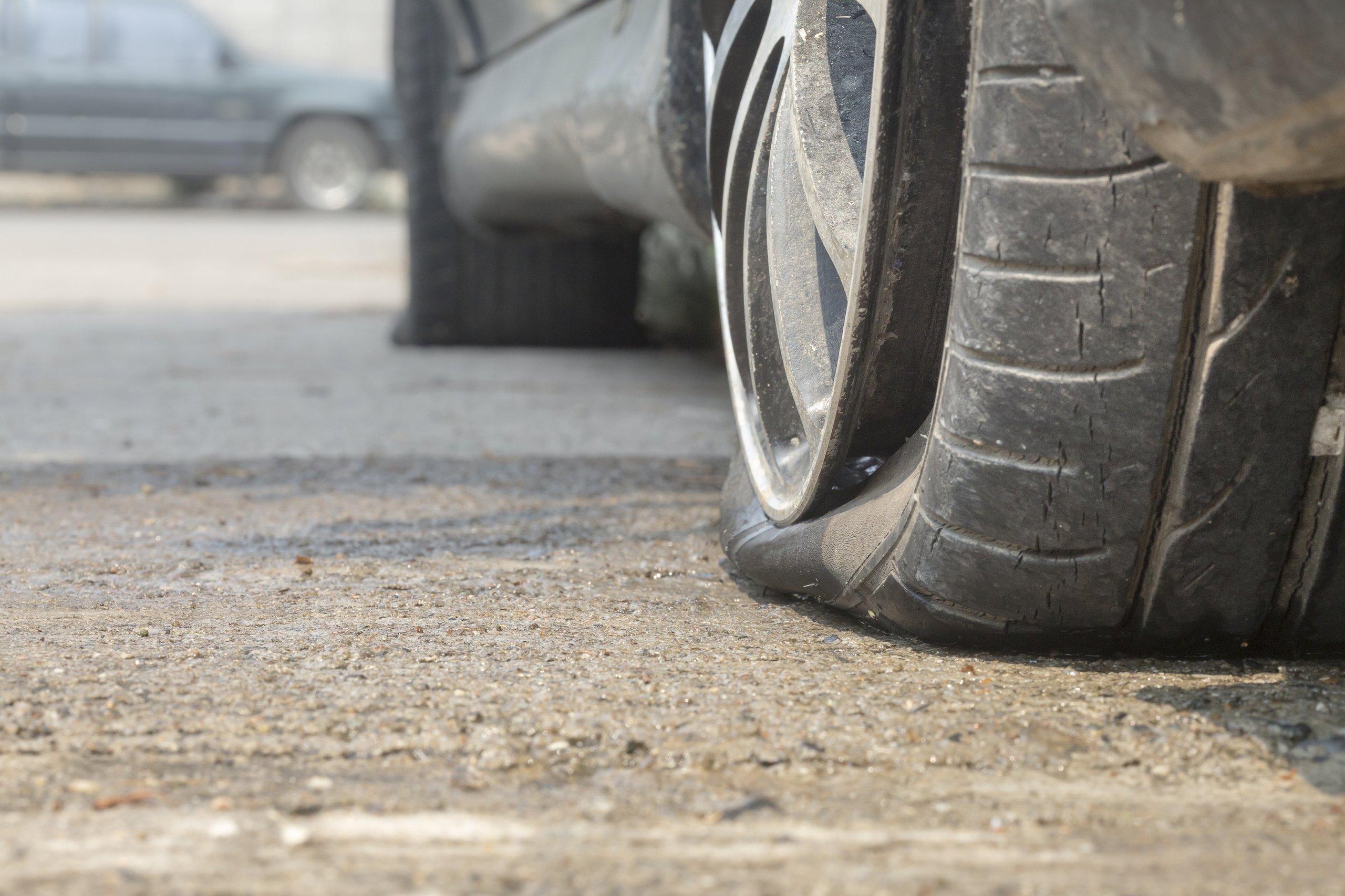 What Is Tire Dry Rot? When To Replace Dry Rotting Tires