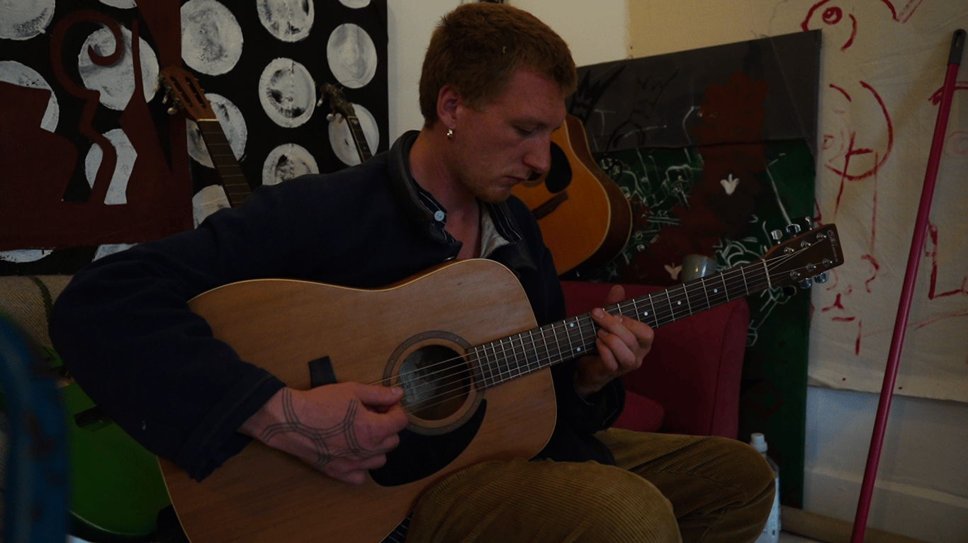 Oli Jessop instrument