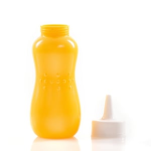 Gluman Sauce Bottle 390, Twist Open & Close Lid Squeeze Bottle, Ideal for Ketchup, Mayo & Home-made Sauces image 5