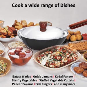 Hawkins Futura Stir-Fry Wok 3 Litre with SS Lid and Induction Compatible Base image 5