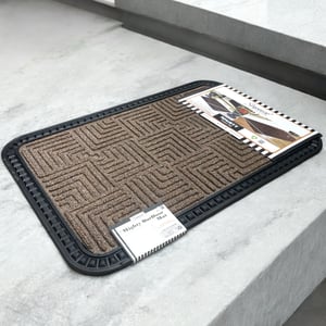 Saprose Mighty Outdoor mat, 40cms x 60 cms - Brown