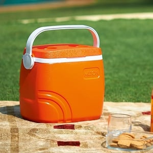 Milton Super Chill Insulated Ice Pail - 7.4 Litres, Insulated Body, Ideal for Cold Water, Juices & Summer Beverages at Home or Office image 2