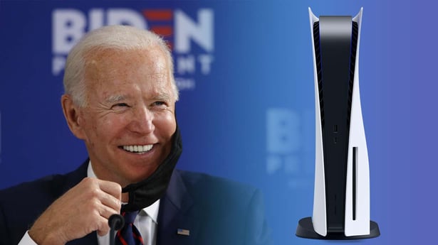 Americký prezident Joe Biden a PS5