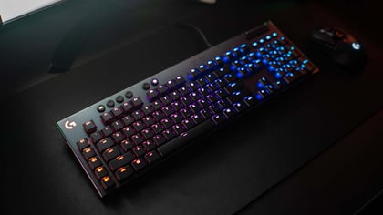 Logitech G815