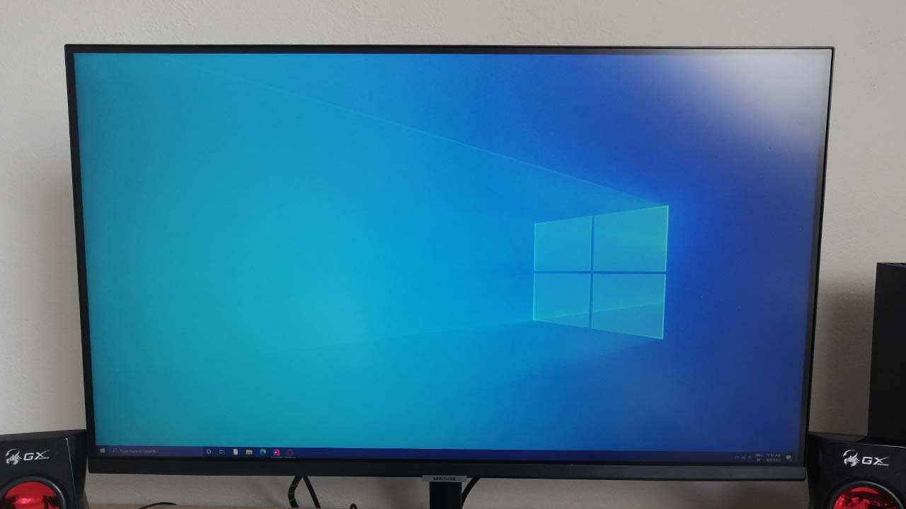 Recenzia na pracovný monitor Samsung Smart M7