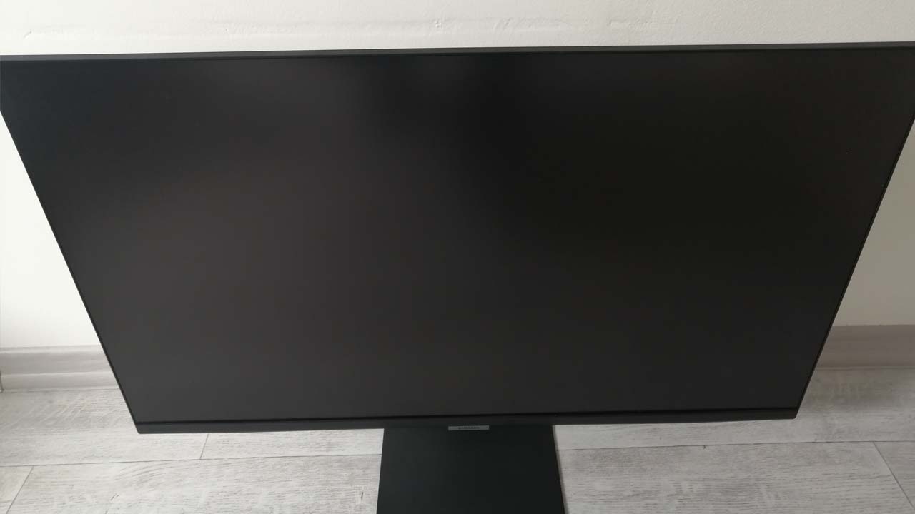 Recenzia na pracovný monitor Samsung Smart M7