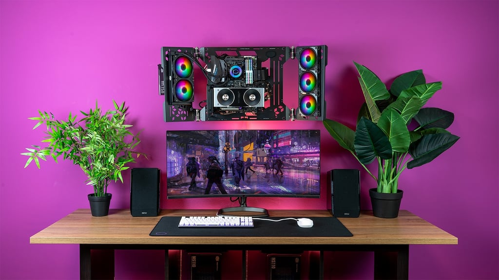 Cooler Master MasterFrame 700