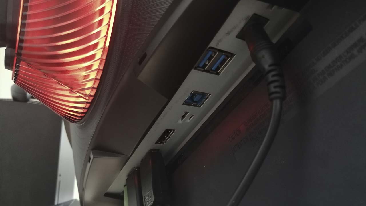 Recenzia na herný monitor Samsung Odyssey G7