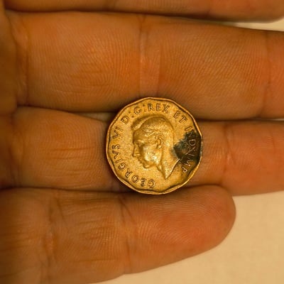 Canada 1942 Five Cents Coin - Image 2 of 2