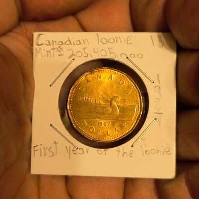 Canadian one-dollar coins (loonie), 1987 – first year issue - Image 2 of 3
