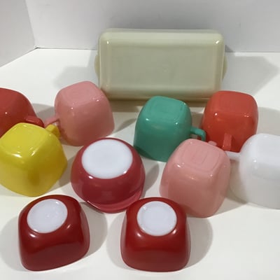 Vintage Pyrex, Fire-King, Glassbake Colored Glassware - Image 2 of 6