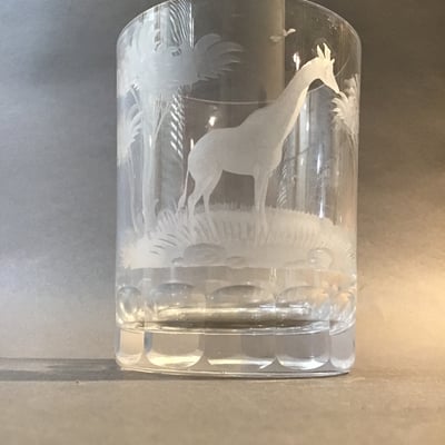 Queen Lace Crystal Double Old Fashioned Safari Glasses - Image 6 of 8