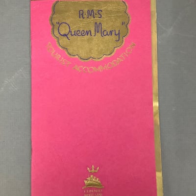 RMS Queen Mary Original Mounted Ship’s Clock and Brochures  - Image 8 of 11