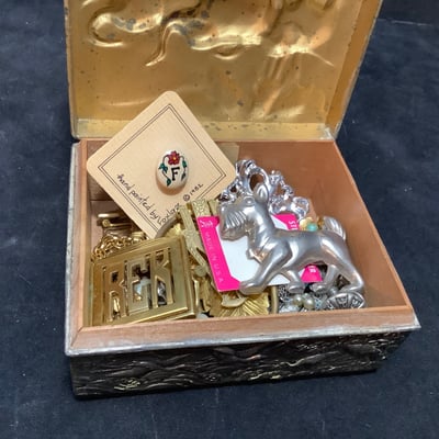 Vintage Costume Jewelry - Trifari & More - Image 12 of 14