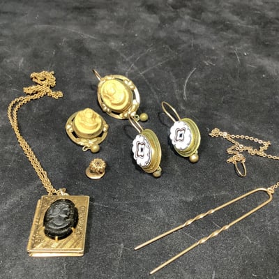 Antique Treasures Jewelry Box - Image 7 of 18