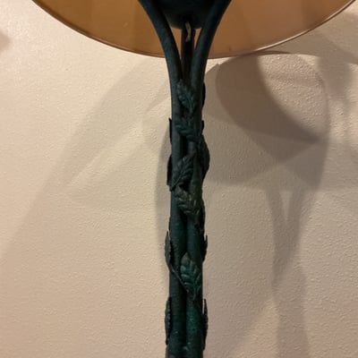 Green vine floor lamp with beige shade - Image 3 of 4
