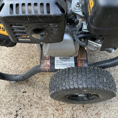 DeWALT 3600 PSI Portable Gas-Powered Pressure Washer - Image 3 of 4