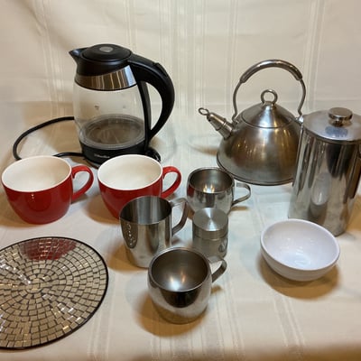 Mueller electric kettle and mixed teaware collection - Image 2 of 8