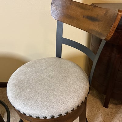 Pair of bar stools with wood and metal frame, Ashley furniture - Image 5 of 5