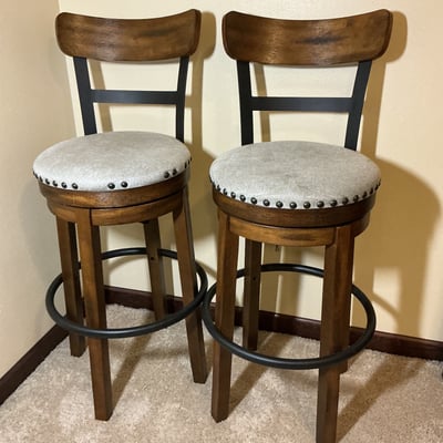 Pair of bar stools with wood and metal frame, Ashley furniture - Image 1 of 5