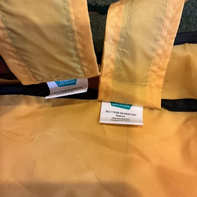 Dog Toys, Accessories, Bedding and Decor - Image 4 of 11