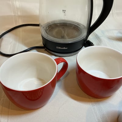 Mueller electric kettle and mixed teaware collection - Image 3 of 8