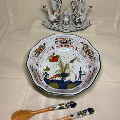 Biordi Hand painted ceramic serving ware  - Image 1 of 5