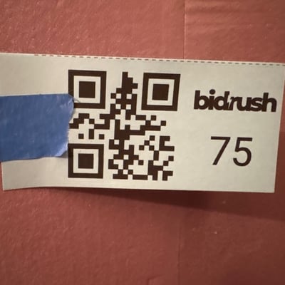 Patchwork quilts and decorative cushions - Image 9 of 9