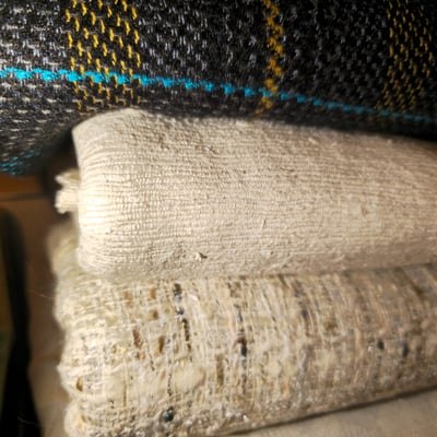 Stacked textiles: blankets, throws, and fabrics - Image 2 of 4