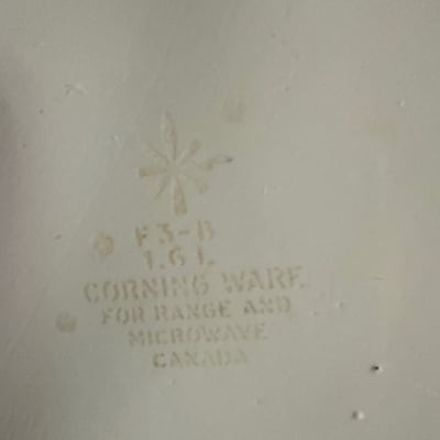 CorningWare French White bakeware set with ramekins - Image 7 of 29