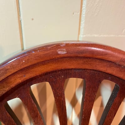 Four carved wooden dining chairs with rose upholstery - Image 9 of 12